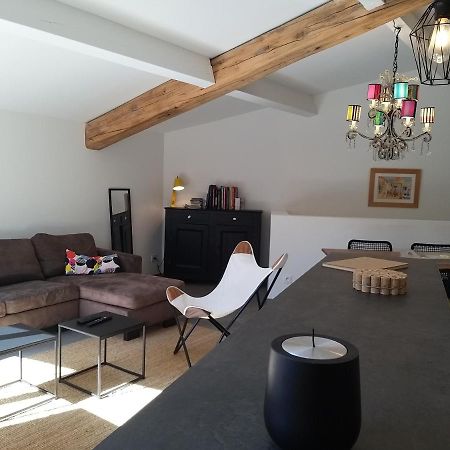 Le Tire Bouchon Apartamento Maraussan Exterior foto